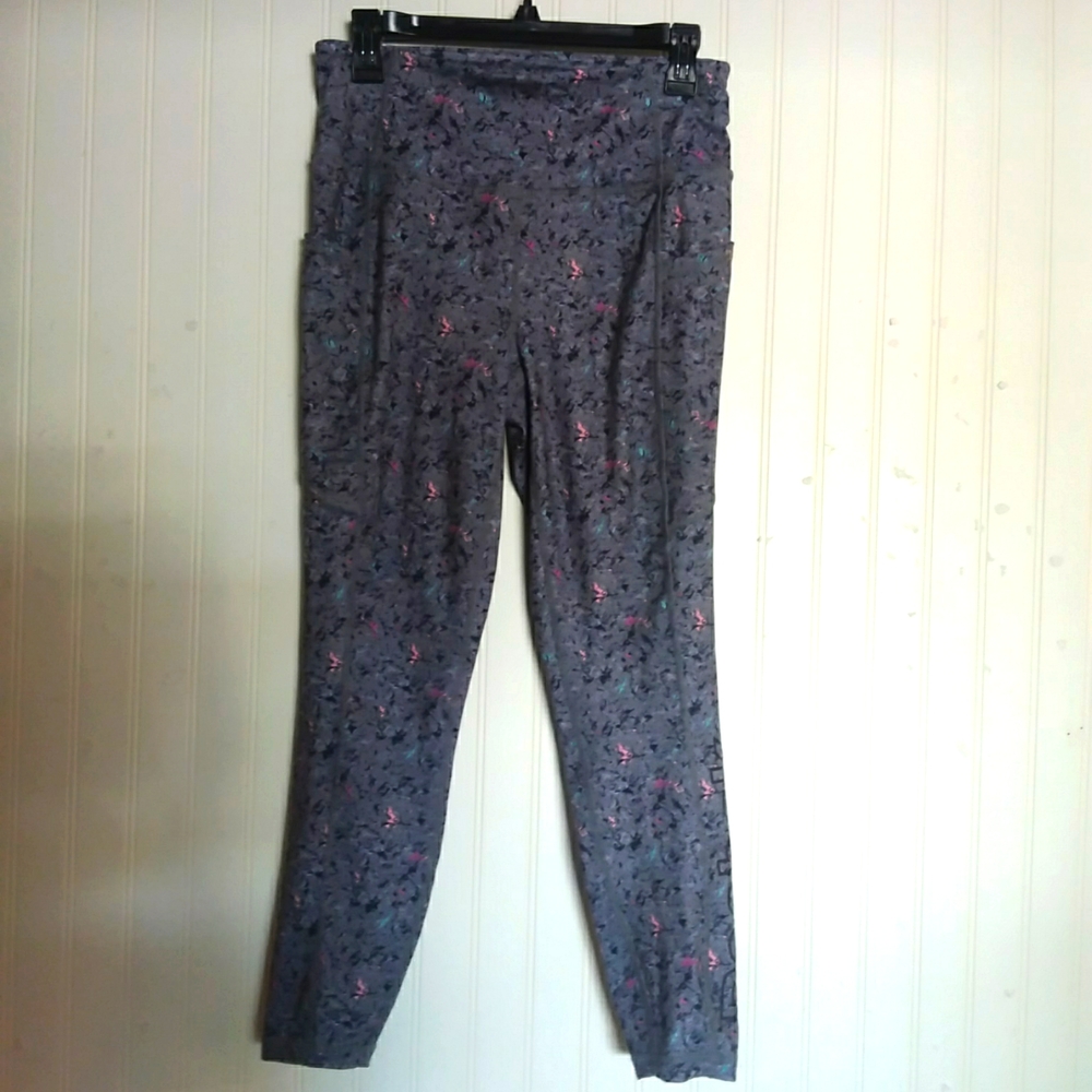 REEBOK workout pants in size medium.